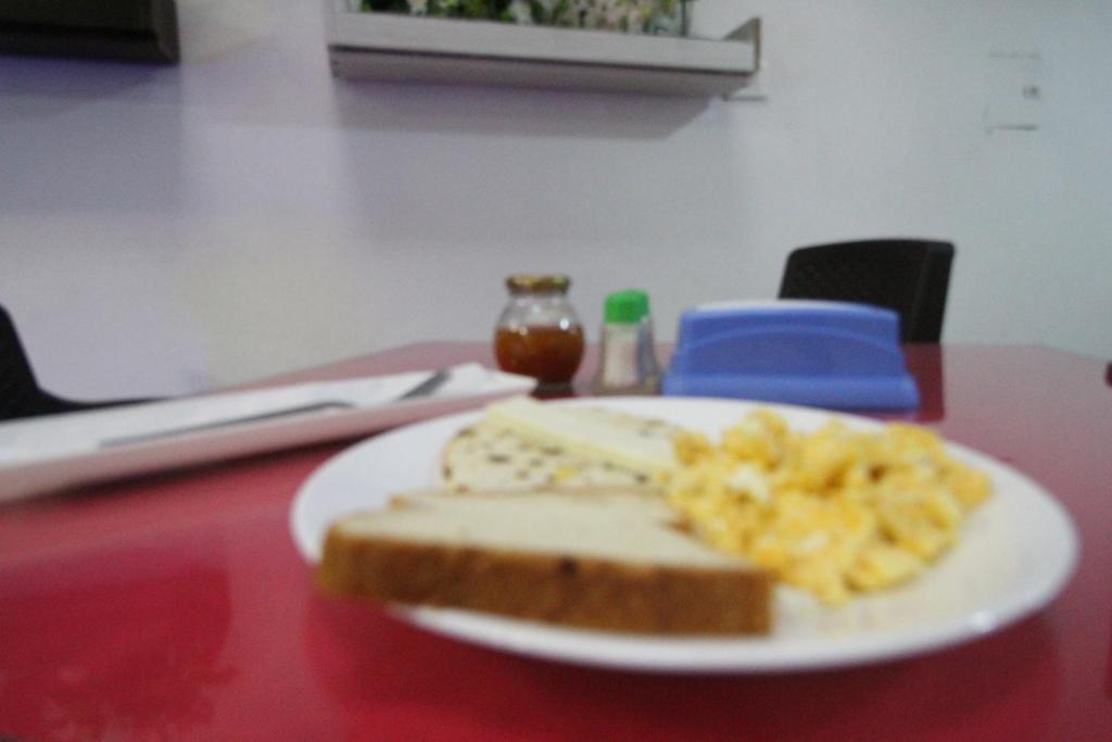 Jídlo v hotelu nebo okolí