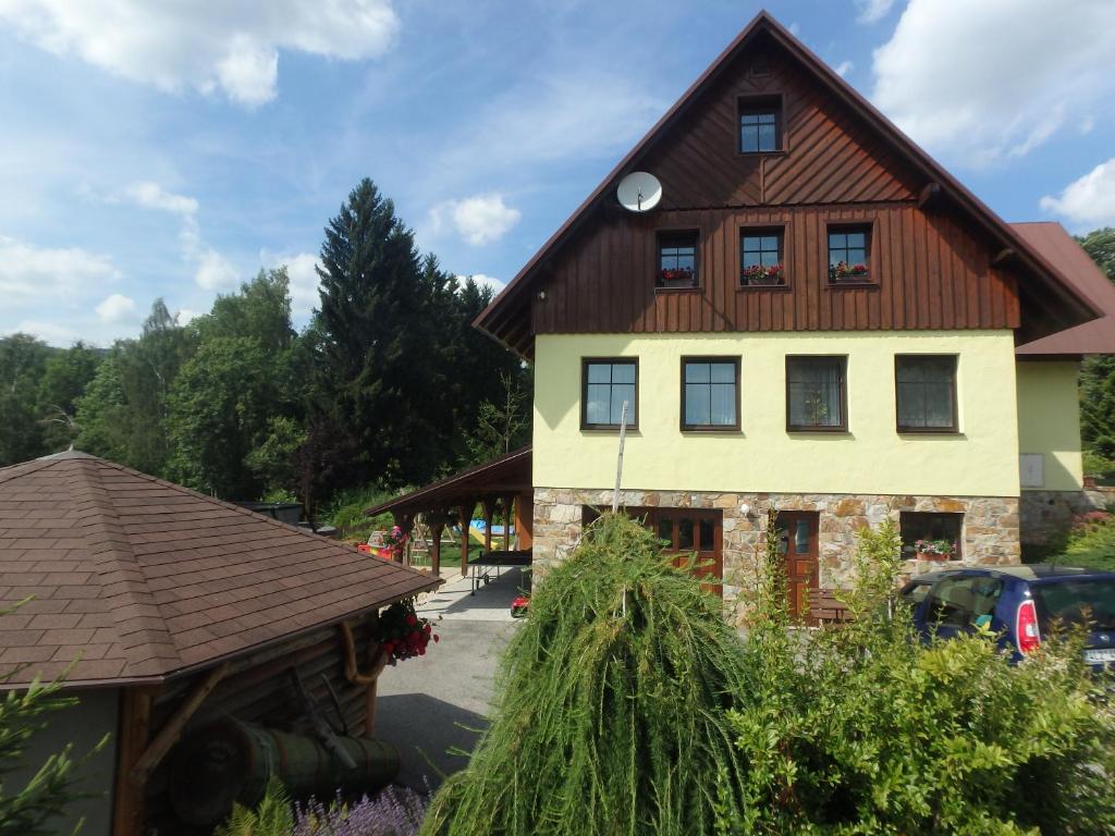 Budova, kde se apartmán nachází