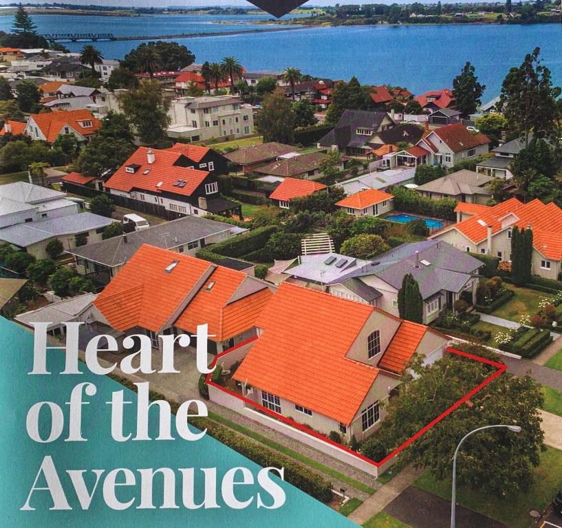 TAURANGA CITY CBD 5TH AVE Elegant Entire Home - Resim 1
