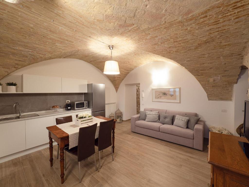 Część wypoczynkowa w obiekcie Residenza Porta Perlici Assisi Apartment