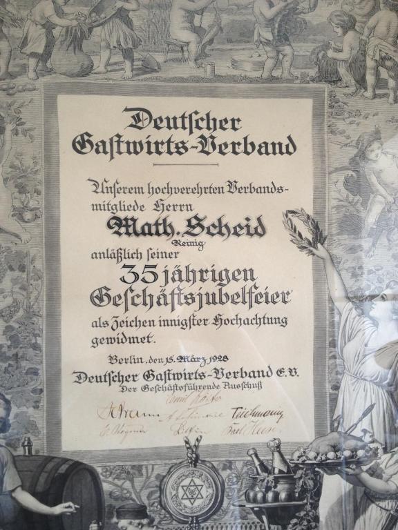Certifikát, hodnocení, plakát nebo jiný dokument vystavený v ubytování Scheid´s Hotel – Restaurant