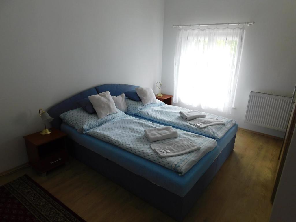 Postel nebo postele na pokoji v ubytování Vila Arnau