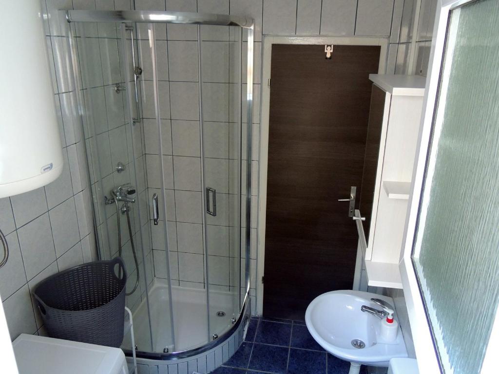 Koupelna v ubytování Apartman Tea