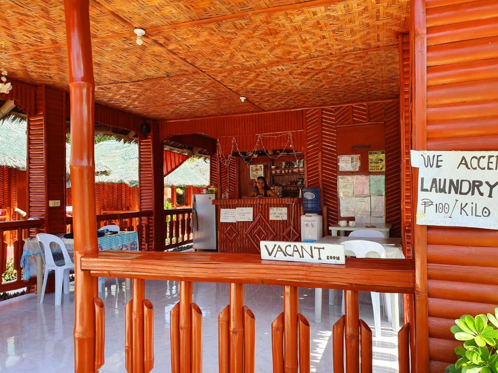 Restaurace v ubytování Pareja Tourist Inn