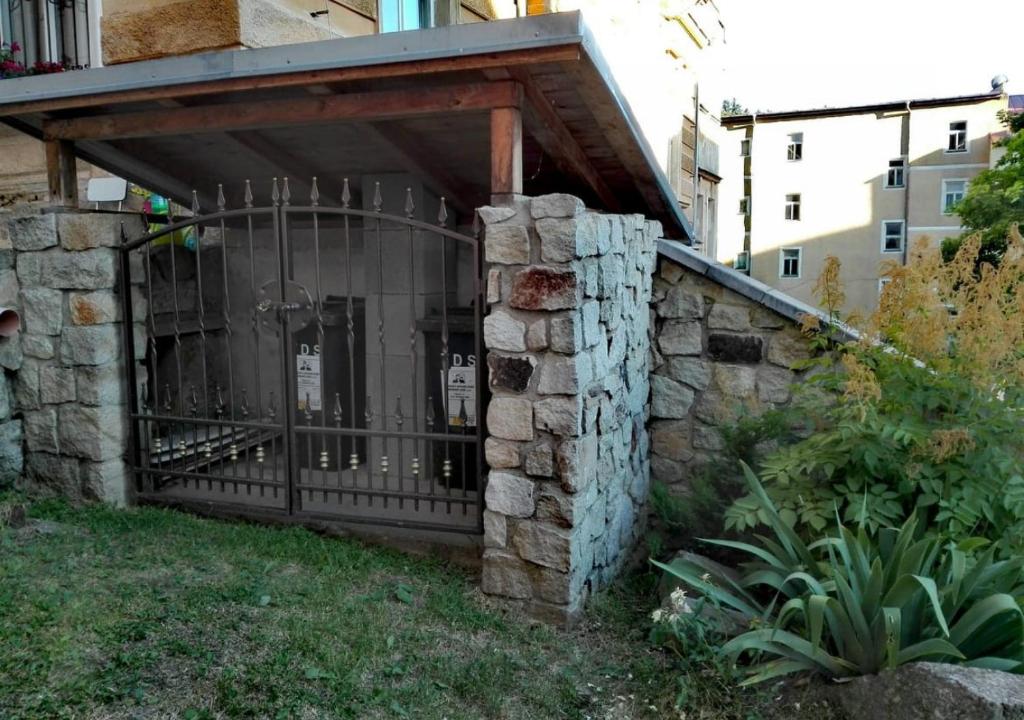 Budova, kde se apartmán nachází