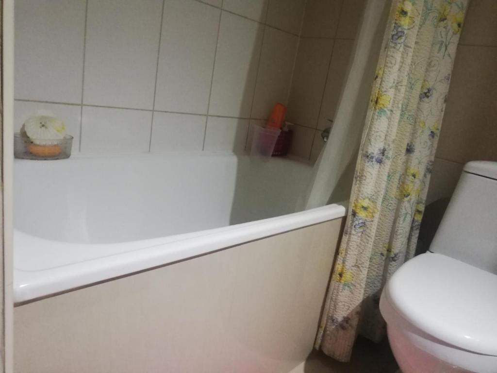 Vannituba majutusasutuses UNA HABITACIÓN PRIVADA con BAÑO PRIVADO en CENTRO HISTÓRICO