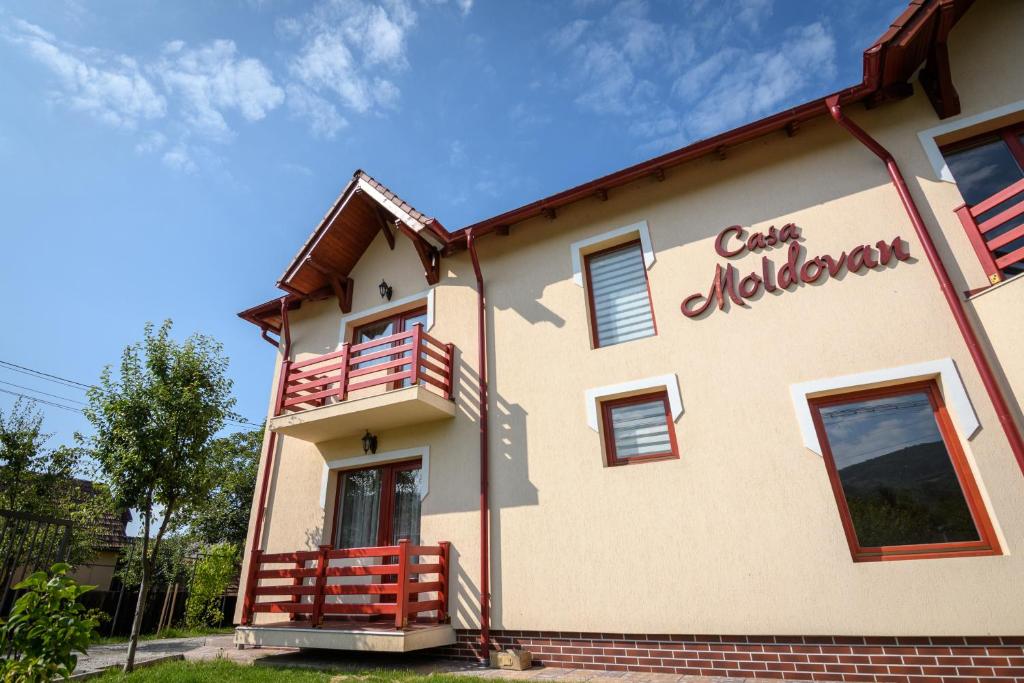 Budova, kde se penzion nachází