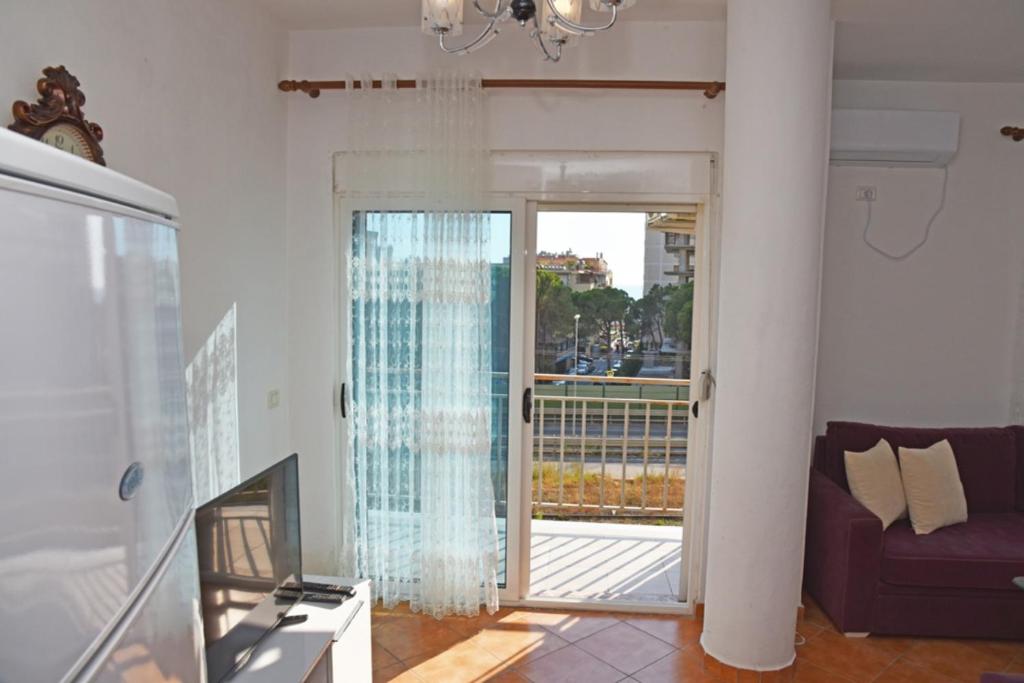 gzim's apartment - Image 10