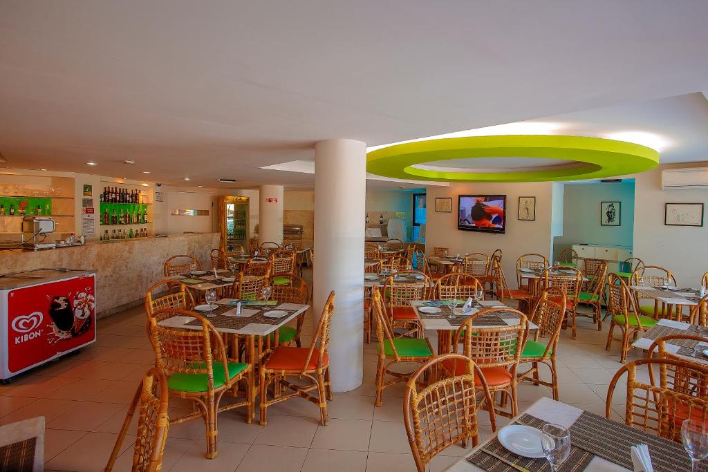  Ambassador Flat Hotel - Praia de Cabo Branco