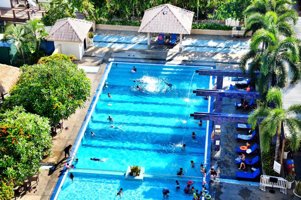 Kolam renang di atau dekat dengan Lexis Port Dickson