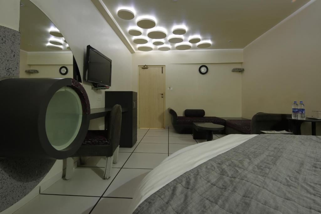 TV a/nebo společenská místnost v ubytování Hotel Volga
