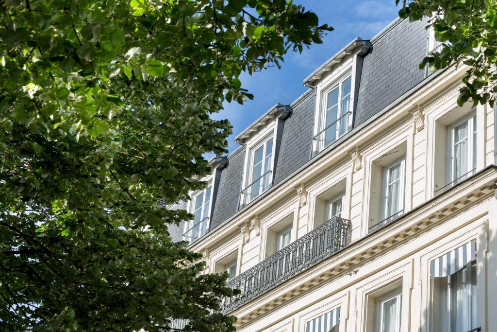 Best Western Hotel Centre Reims - Resim 10