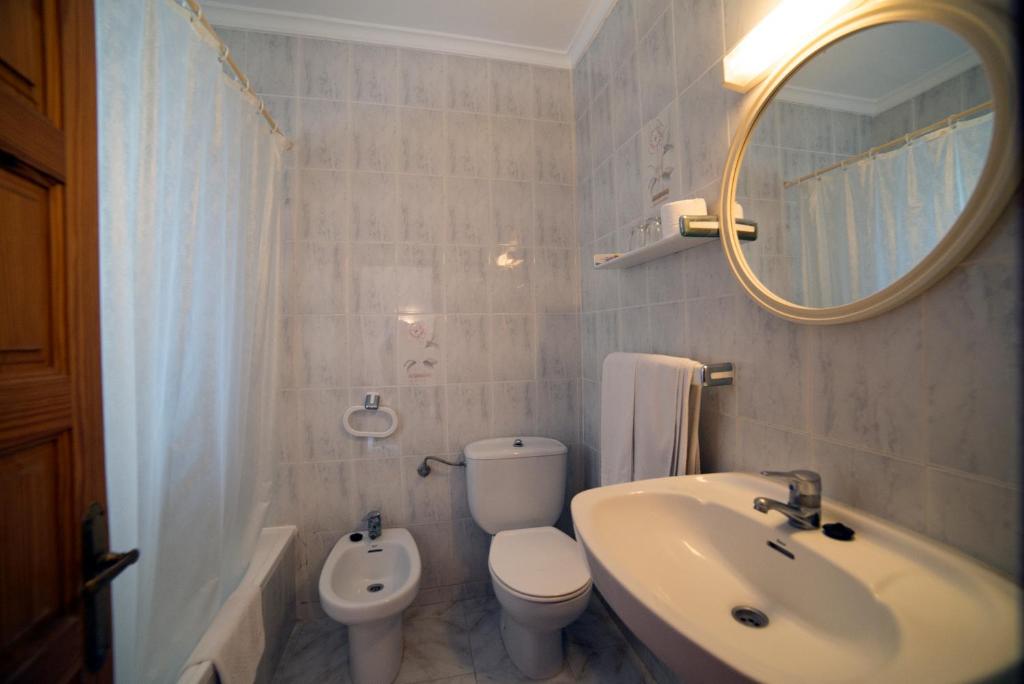 Hostal Sa Rota, Santa Eularia des Riu – Bijgewerkte prijzen 2023