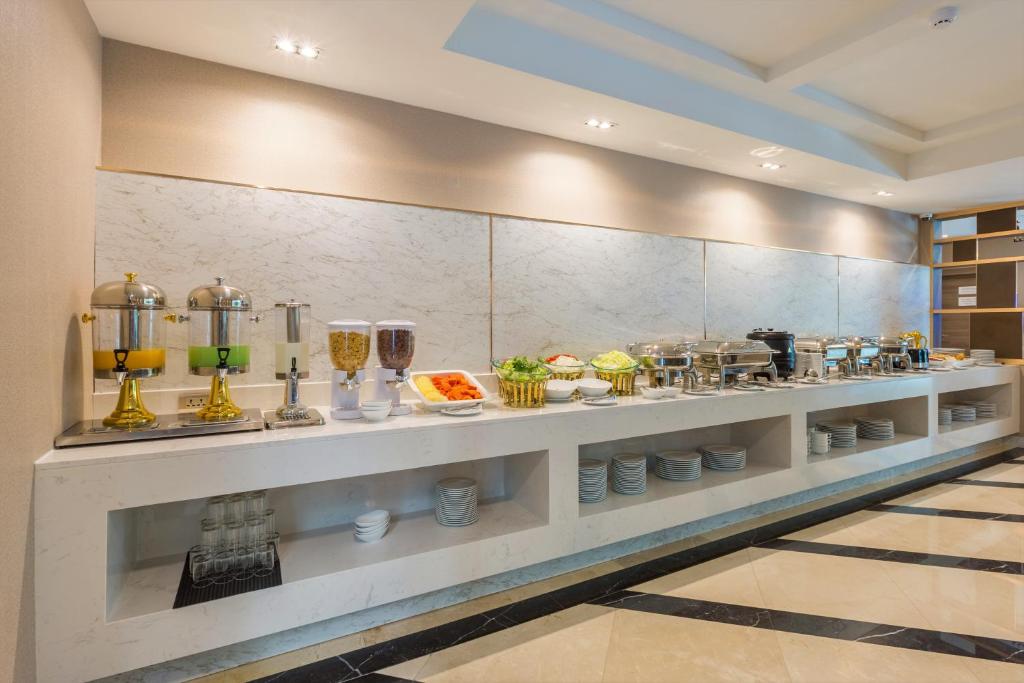 GLOW Sukhumvit 5 - Resim 24