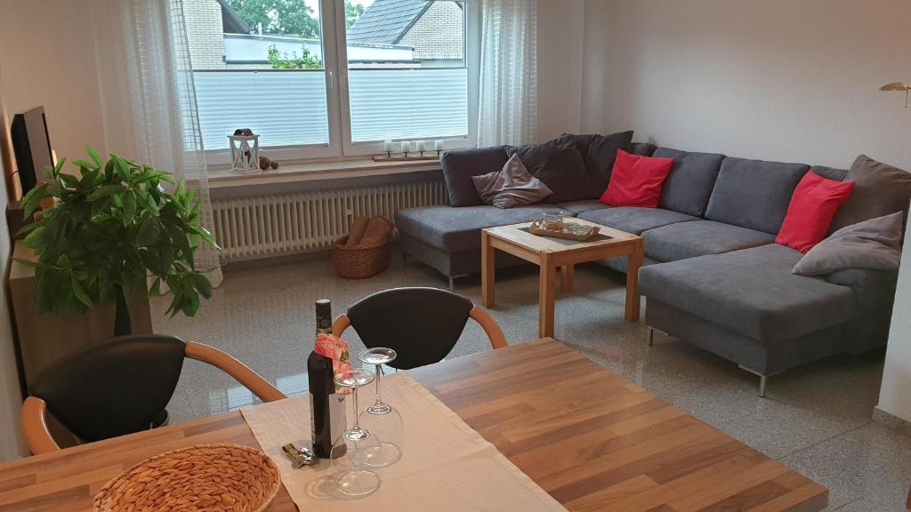 Posezení v ubytování Haus Bramland --- 2 FeWo's --- EG 60qm und OG 55qm