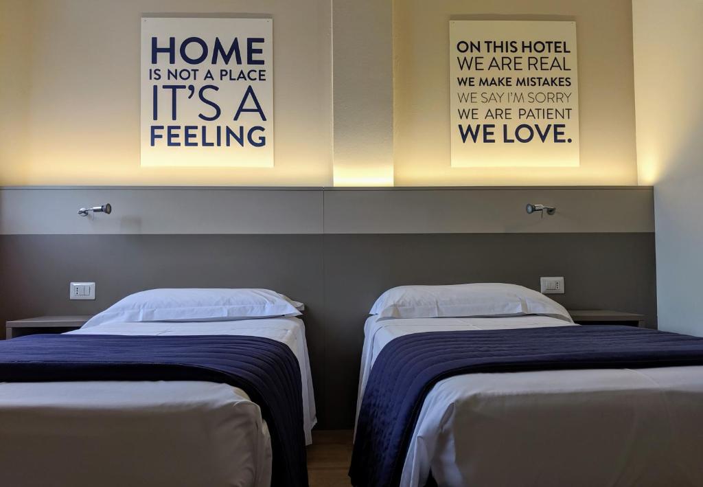 Hotel Martini - Resim 12