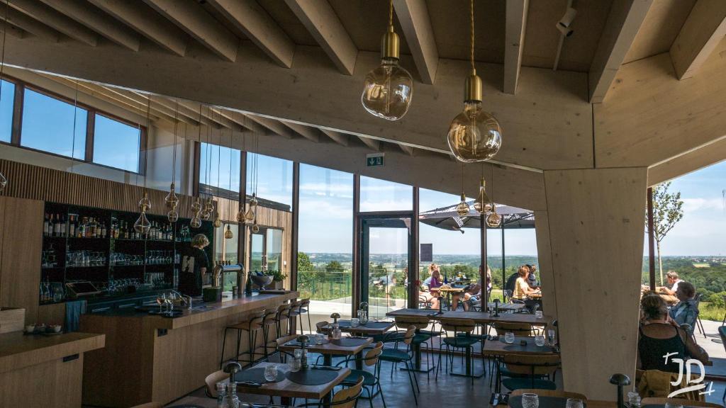 Restaurace v ubytování Hotond Sporthotel