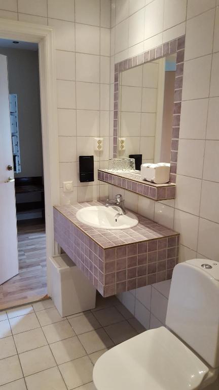 Koupelna v ubytování Dagsholm Hotell