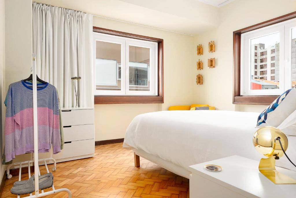 Big Families & Groups Bonjardim views 5 bedrooms 3 bathrooms