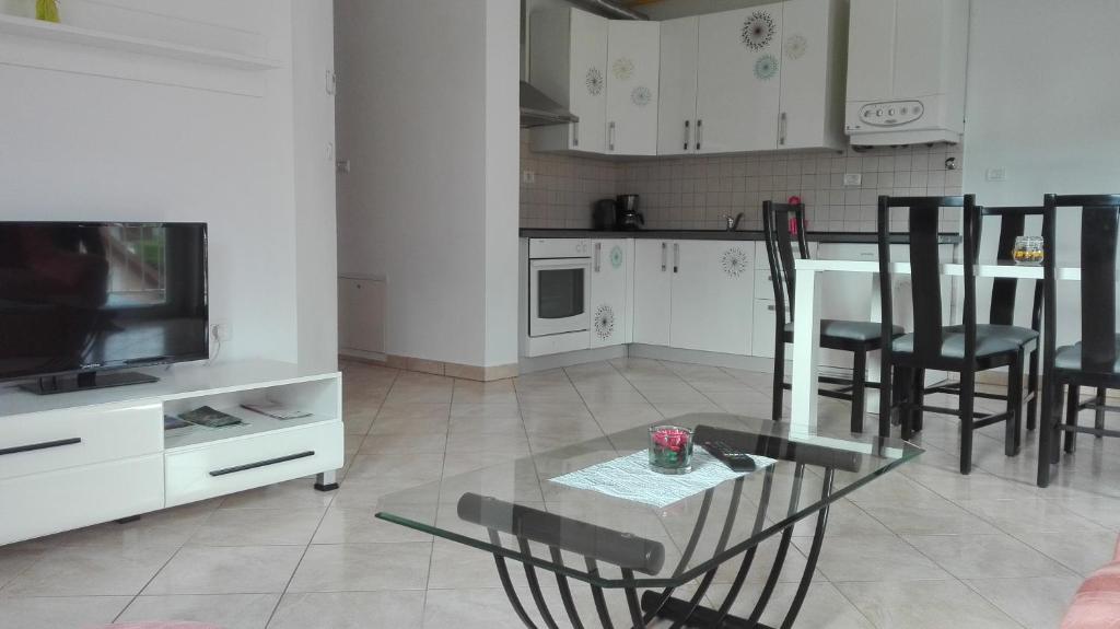 Foto dalla galleria di Apartma Petka a Bovec