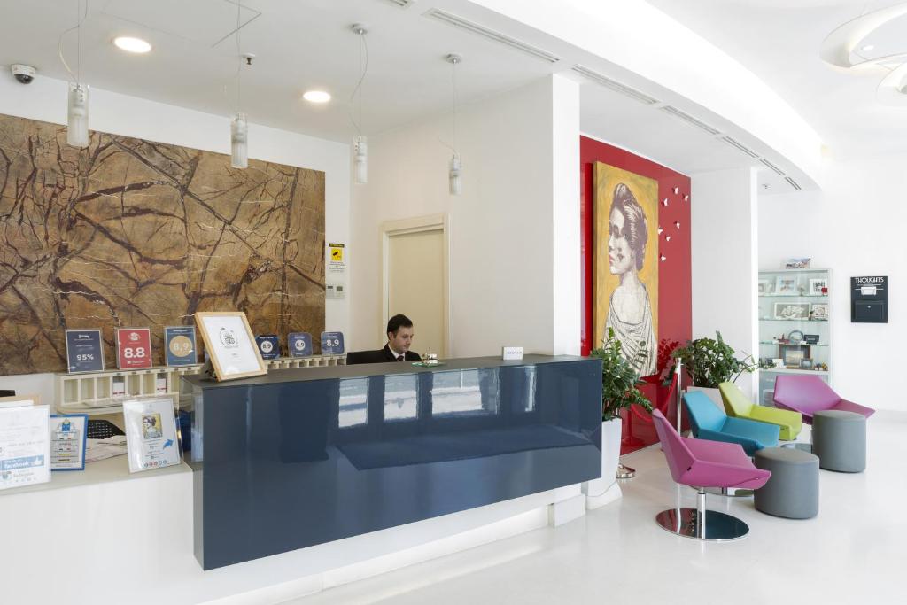 Hotel Cristina - Resim 29