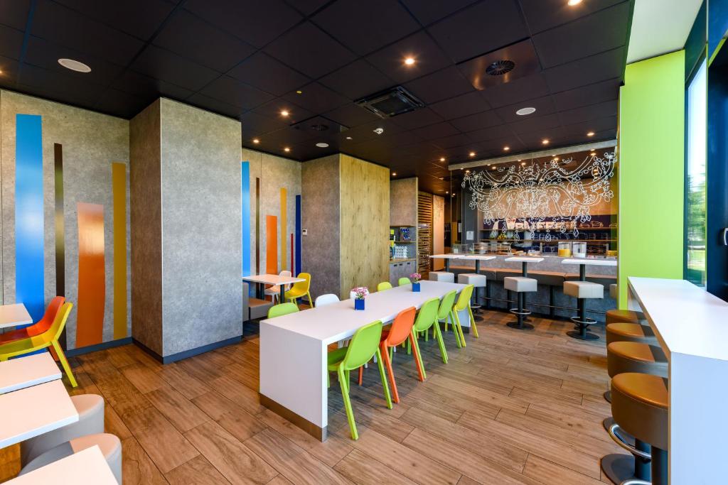 Restaurace v ubytování ibis budget Muenchen City Olympiapark