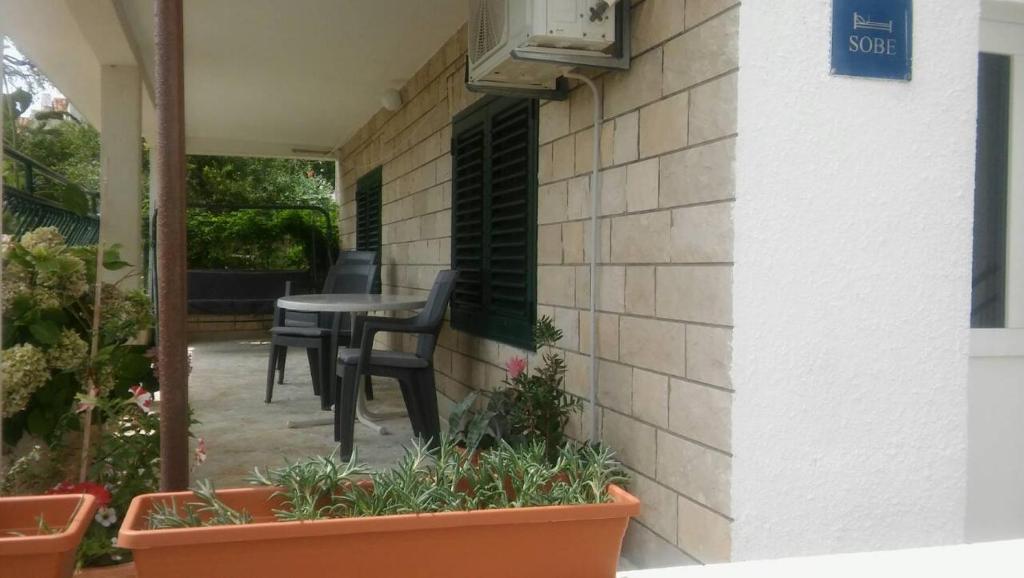 Fotografie z fotogalerie ubytování Apartments Mesec v Igrane