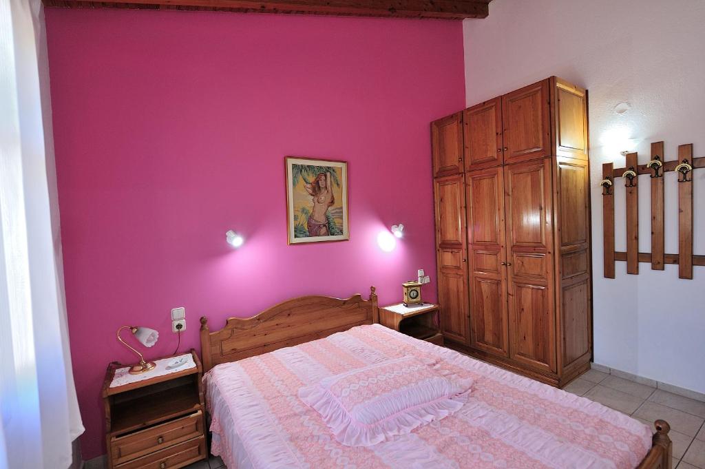 Postel nebo postele na pokoji v ubytování Anastazia Paradise