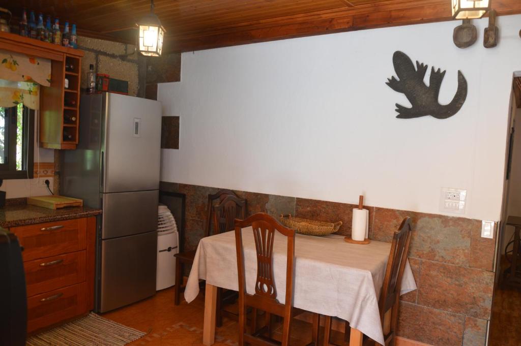 Kuchyň nebo kuchyňský kout v ubytování Villa Carmela