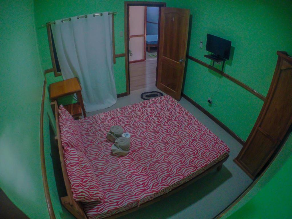Postel nebo postele na pokoji v ubytování Ocean Manor Inn