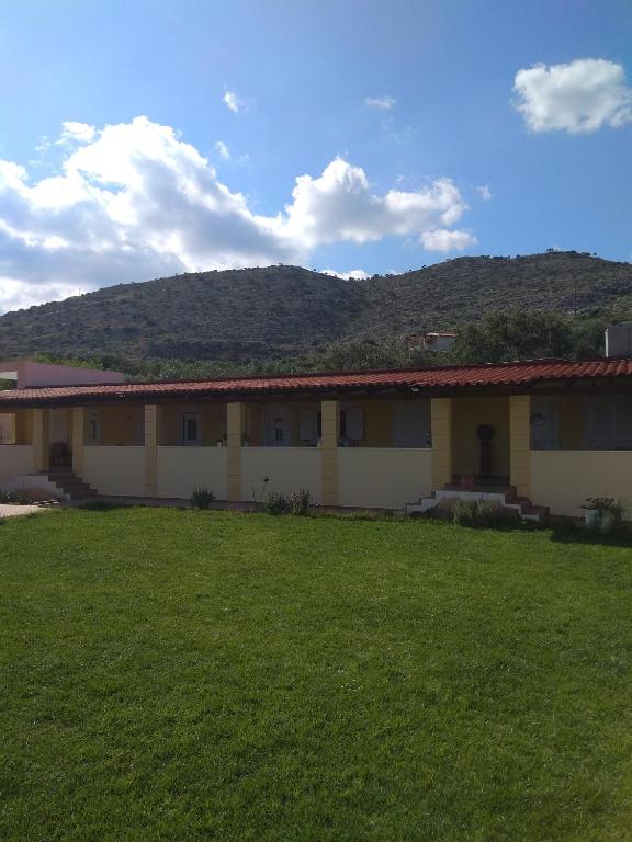Nespecifikovaný výhled na hory nebo výhled na hory při pohledu z apartmánu