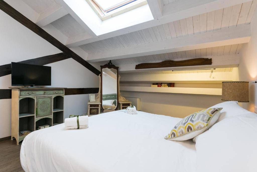 Addimora Boutique Suites - 2