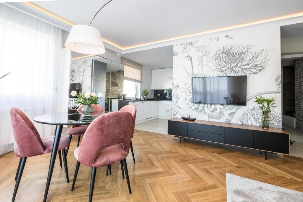 Apartament Leszczynowa -Intryga