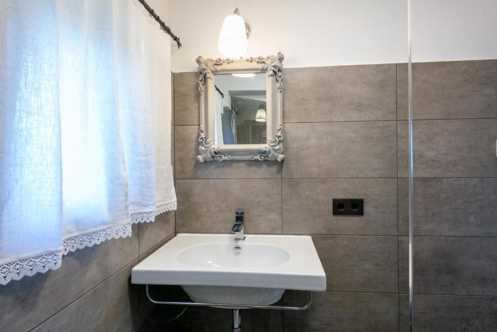 Koupelna v ubytování Haus Annerl