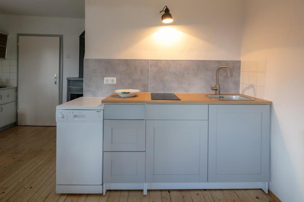 Kuchyň nebo kuchyňský kout v ubytování Haus Annerl