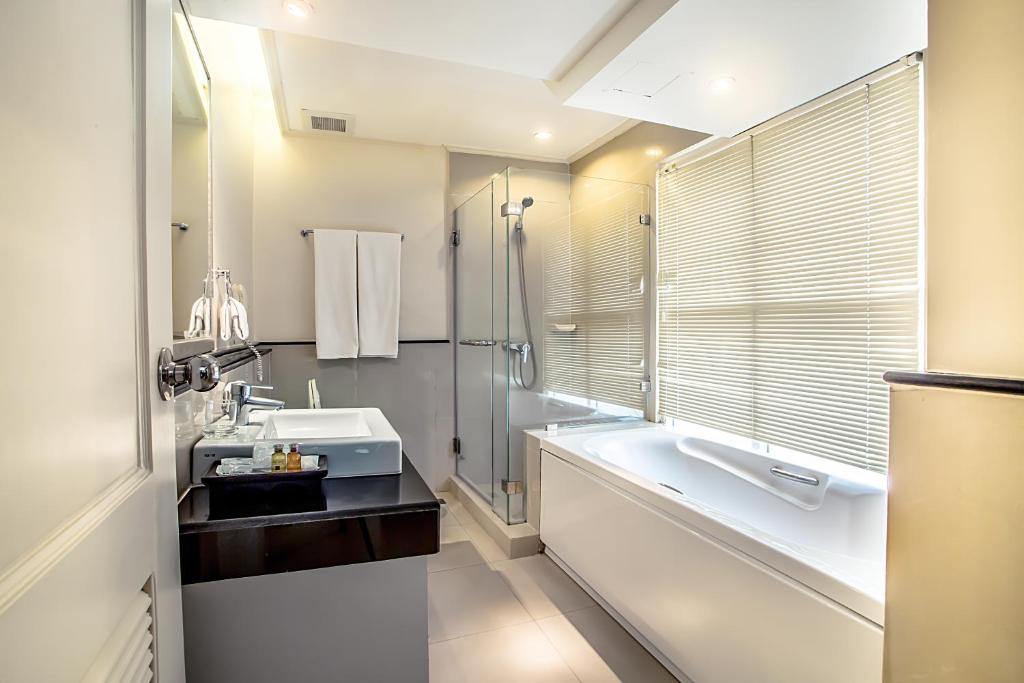 Hope Land Hotel Sukhumvit 24 - Resim 16