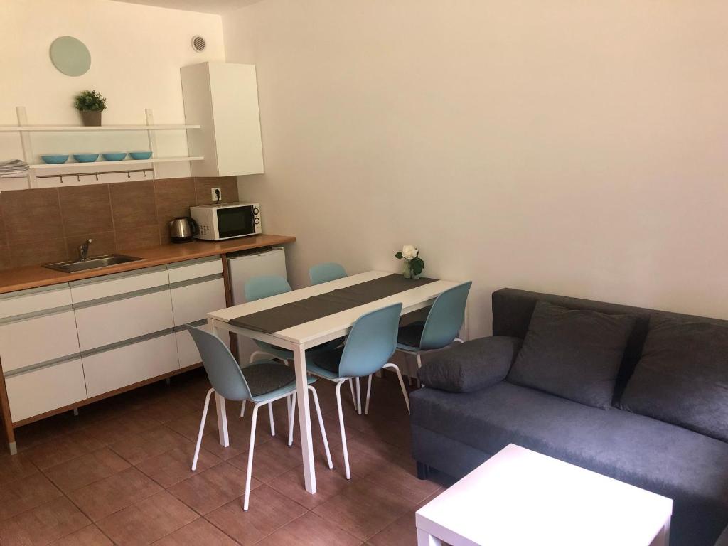 Kuchyň nebo kuchyňský kout v ubytování Cihlářka - horský apartmán