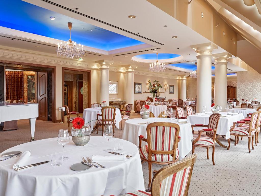 Restaurace v ubytování Grand Hotel Wien