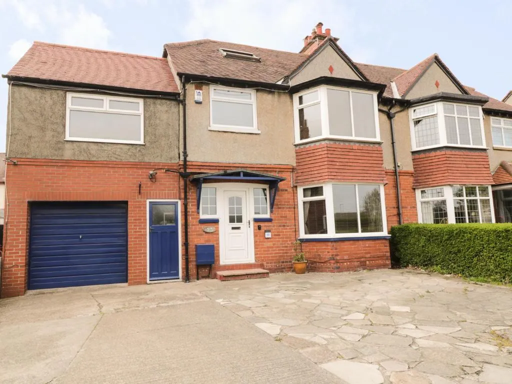 53 Burniston Road, Scarborough, United Kingdom