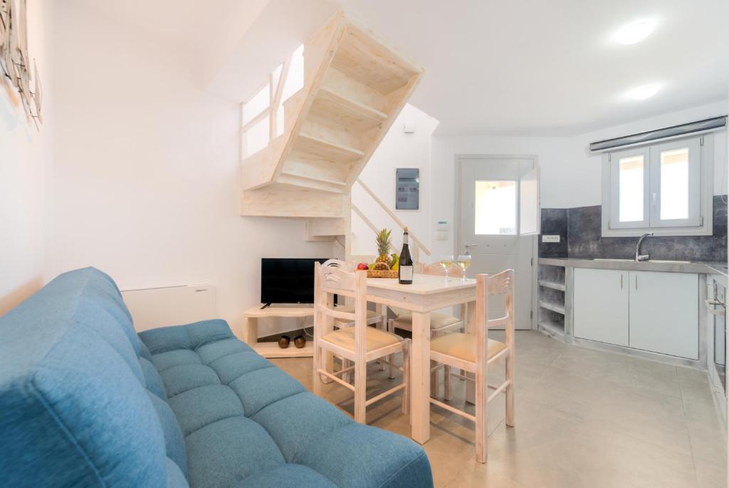 Kuchyň nebo kuchyňský kout v ubytování Crystal Villas Santorini