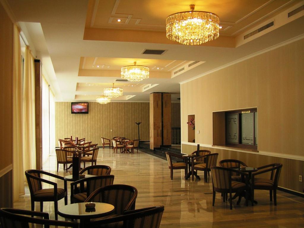 Restaurace v ubytování Hotel Belvedere