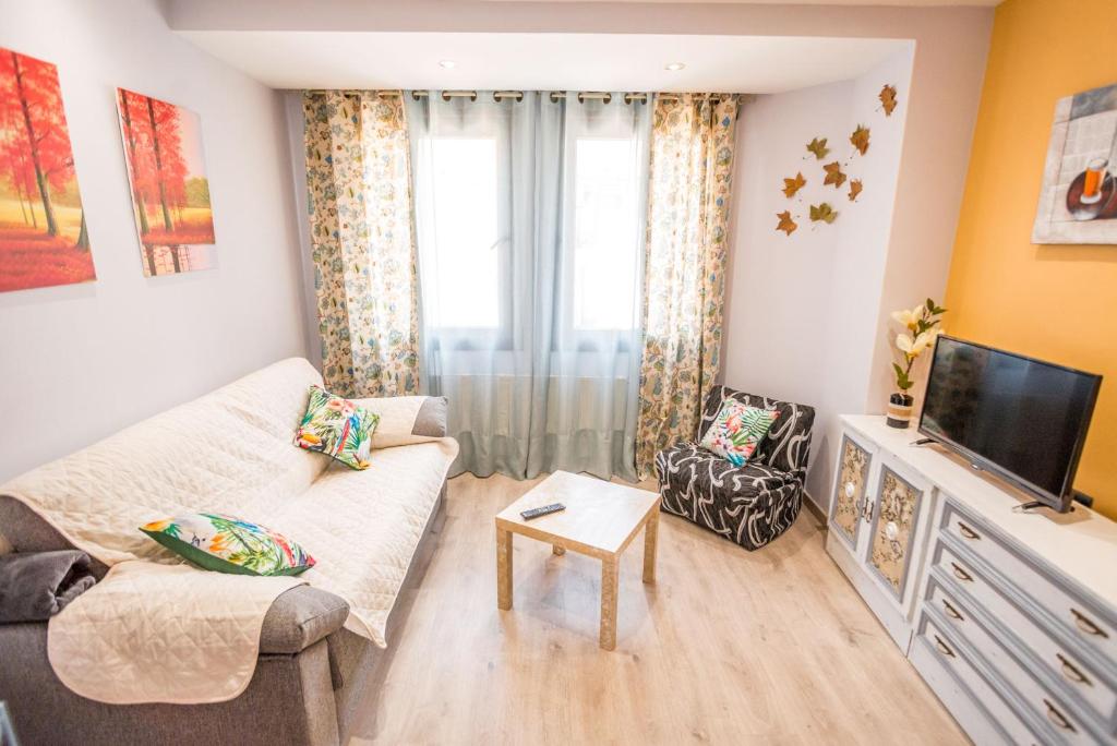 TV a/nebo společenská místnost v ubytování Apartamento Las Suertes