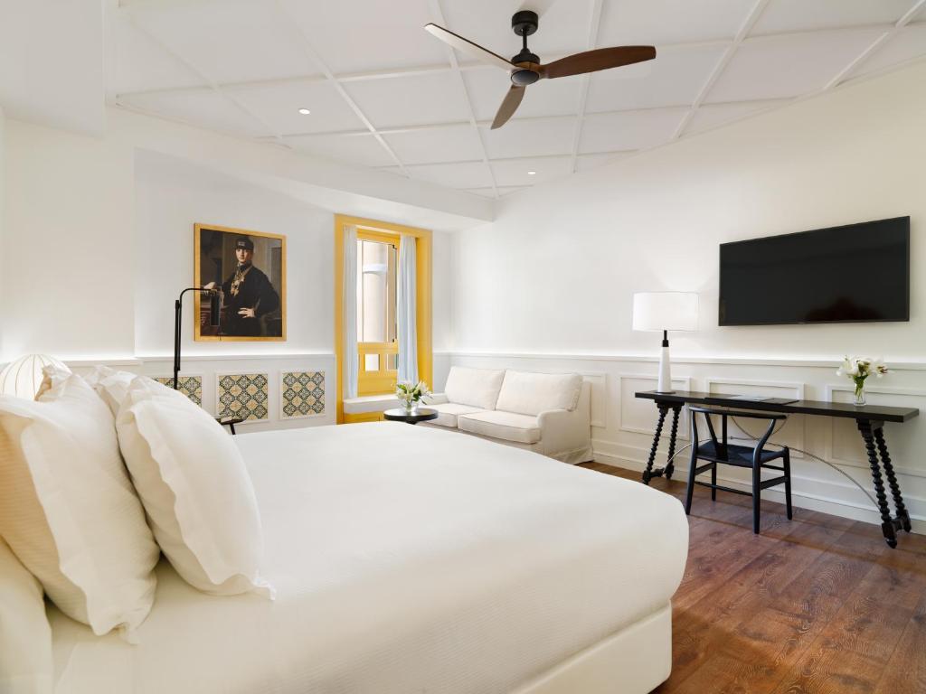 H10 Casa de la Plata - 15