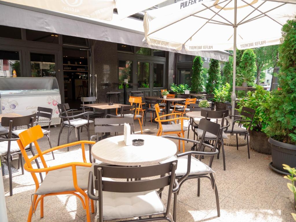 Hotel Vienna - Resim 4