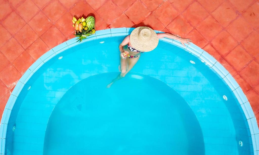 Bazén v ubytování Ifa Beach Resort nebo v jeho okolí