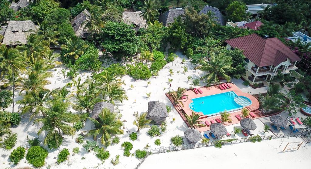 Bazén v ubytování Ifa Beach Resort nebo v jeho okolí