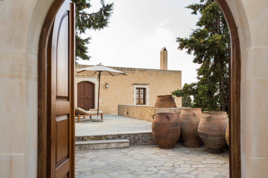 Fotografie z fotogalerie ubytování Kapsaliana Village Hotel v destinaci Kapsalianá