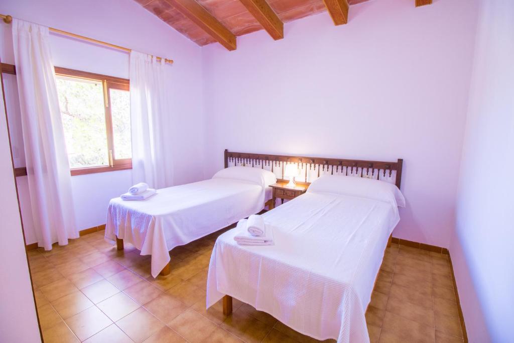 Кровать или кровати в номере Beautiful private villa on the sea