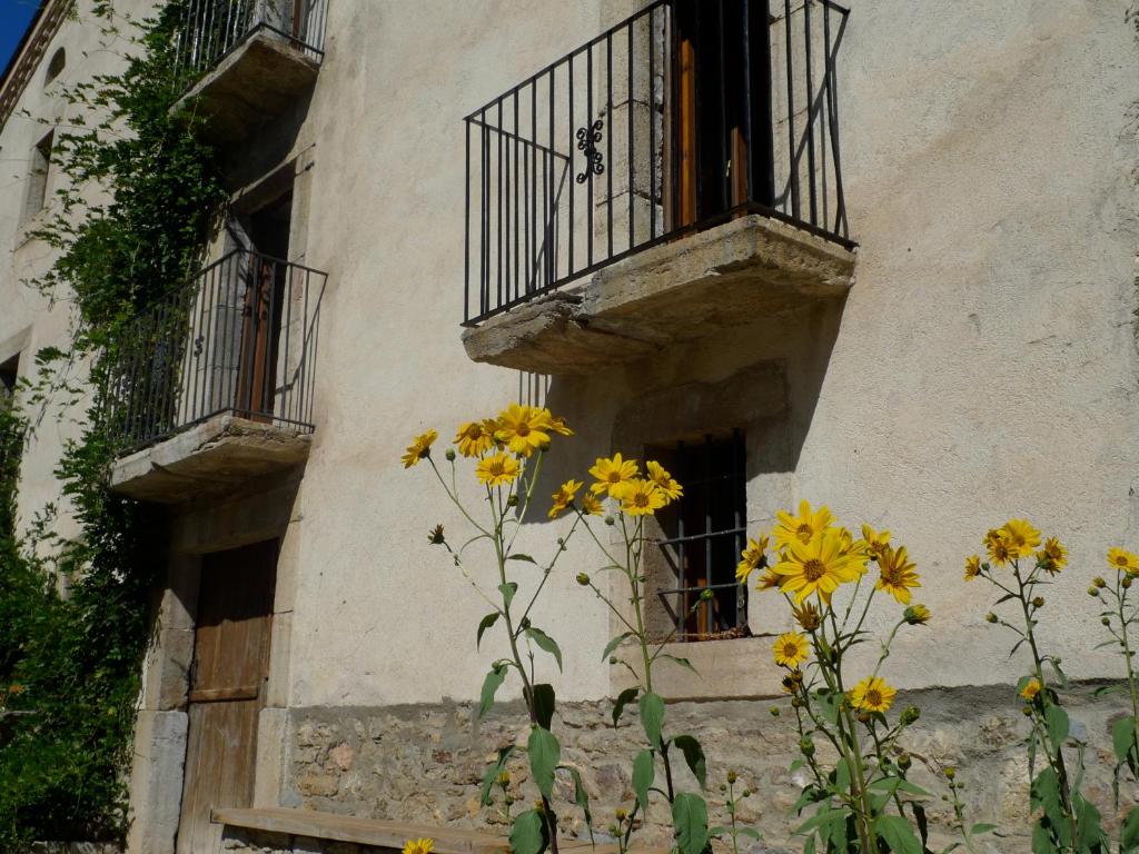 Balkón alebo terasa v ubytovaní Cal Calsot Casa Rural "Adults Only"