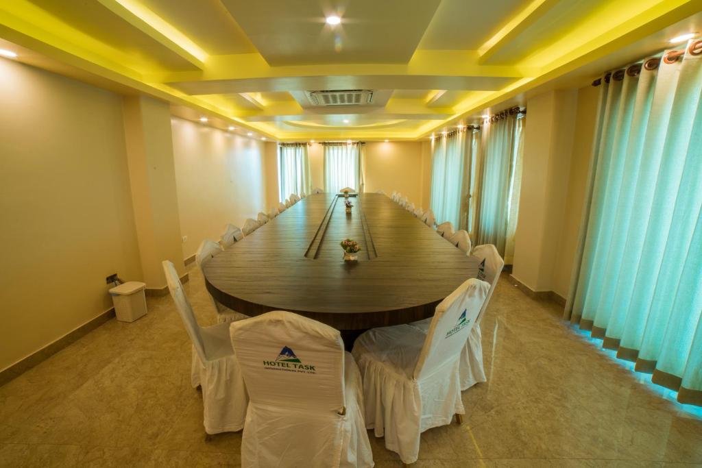 Zona business o sala conferenze di Hotel Task International